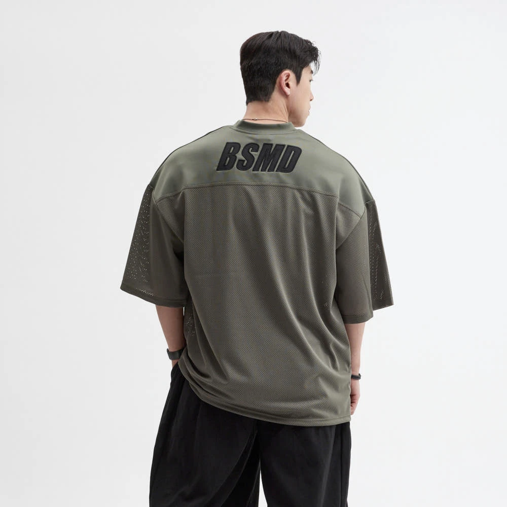 헬스장 거울 속 내 몸이 달라 보이는 이유!비스트모드(BSMD) 메쉬 럭비져지 오버핏 티셔츠 솔직 리뷰