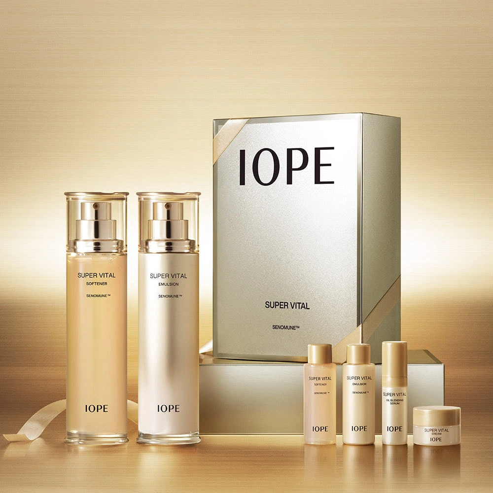 아이오페 NEW 6세대 슈퍼바이탈 2종 기획세트 (소프너 150ml + 에멀젼 150ml) 실제 상품 이미지
